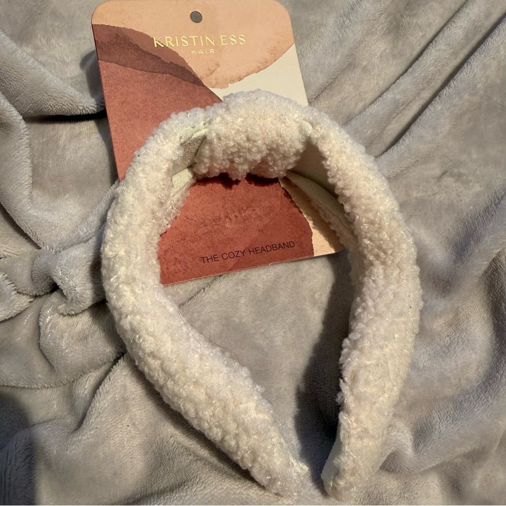 NEW Kristin Ess The Cozy Headband Beige
